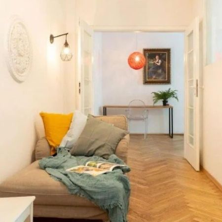 华沙Old Praga Wi-Fi 300Mb公寓 外观 照片